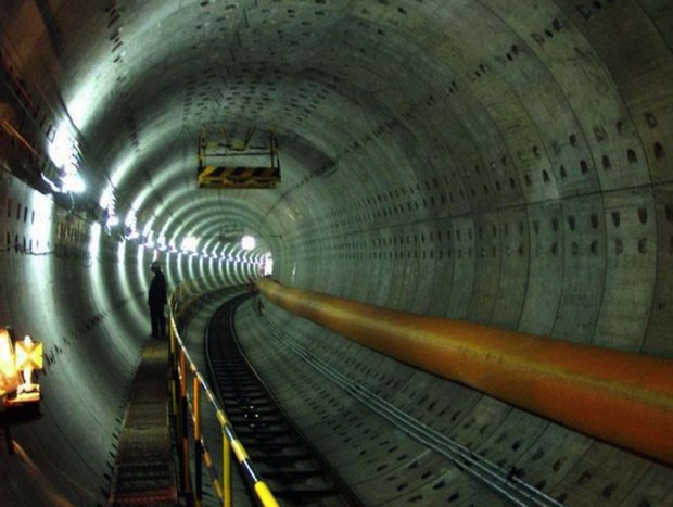 Vacuum Tunnel for Maglev Technology