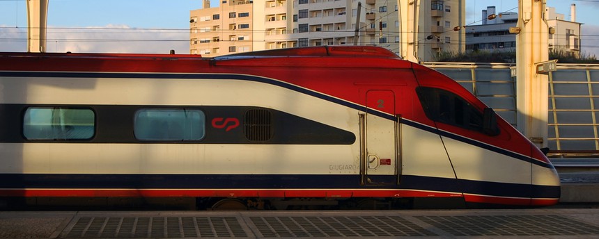 Portugal Alfa Pendular ETR 480 Pendolino high-speed train