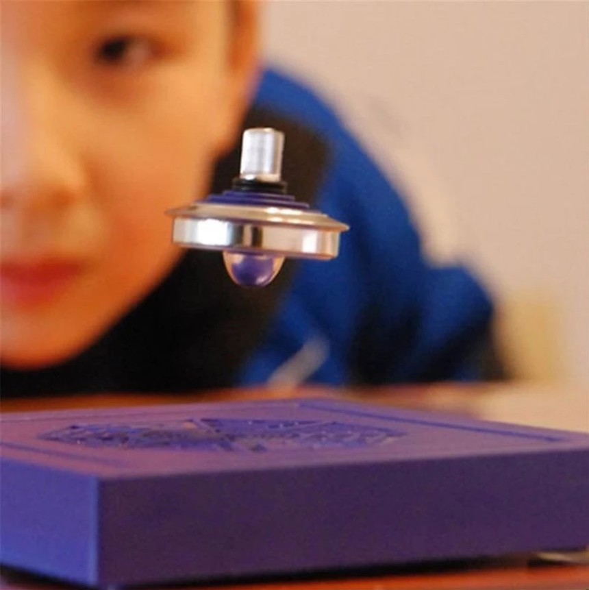 Maglev Spinning Top