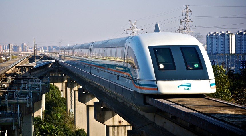 Shanghai Transrapid Maglev by Max Talbot-Minkin