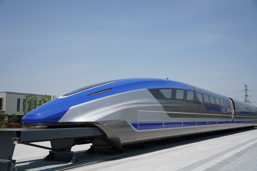 Sleek CRRC 600kmh Maglev